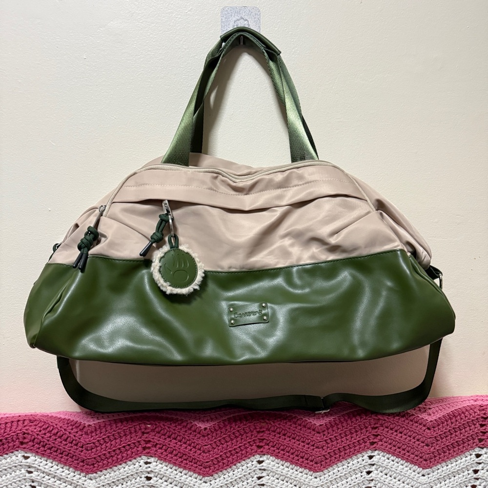 Bearpaw duffle bag Two-Tone Green and Cream
